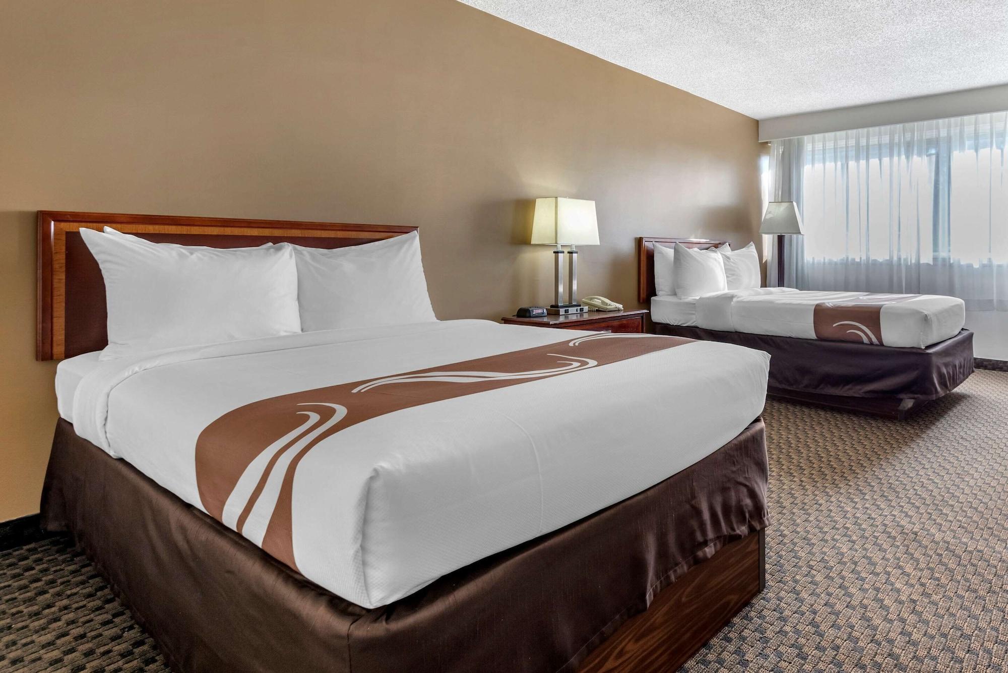 Quality Inn & Suites Vestal Binghamton Near University Bagian luar foto